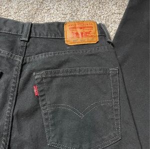 Black 550 Levi's - size 27x29